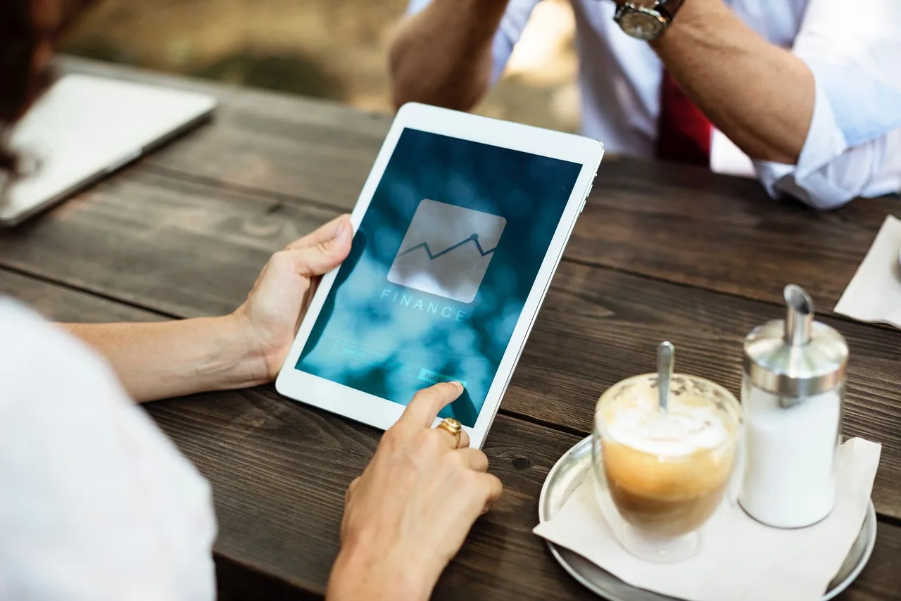 tablet, ipad, touchscreen, gadget, wooden, table, coffee, cafe, business, meeting, brown business, brown meeting, brown cafe, brown company, brown conference, brown tablet, tablet, tablet, tablet, ipad, ipad, ipad, ipad, ipad, meeting, meeting, meeting, meeting. How to test coffee shop software before you buy