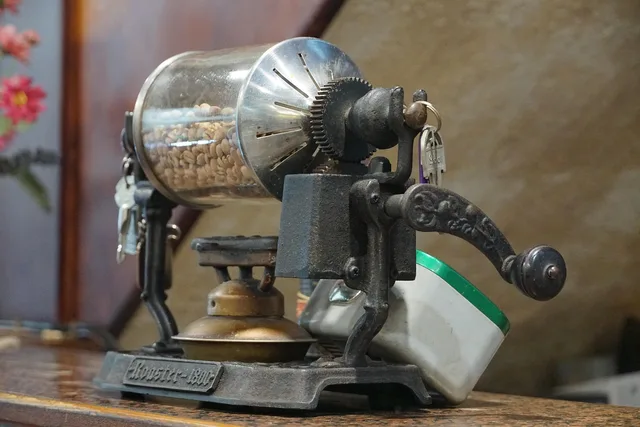 roaster, coffee, roast, old, cafe, coffee beans, aroma, food, beans, coffee shop, whole bean coffee. What a cafe should get in writing from an independent coffee roaster